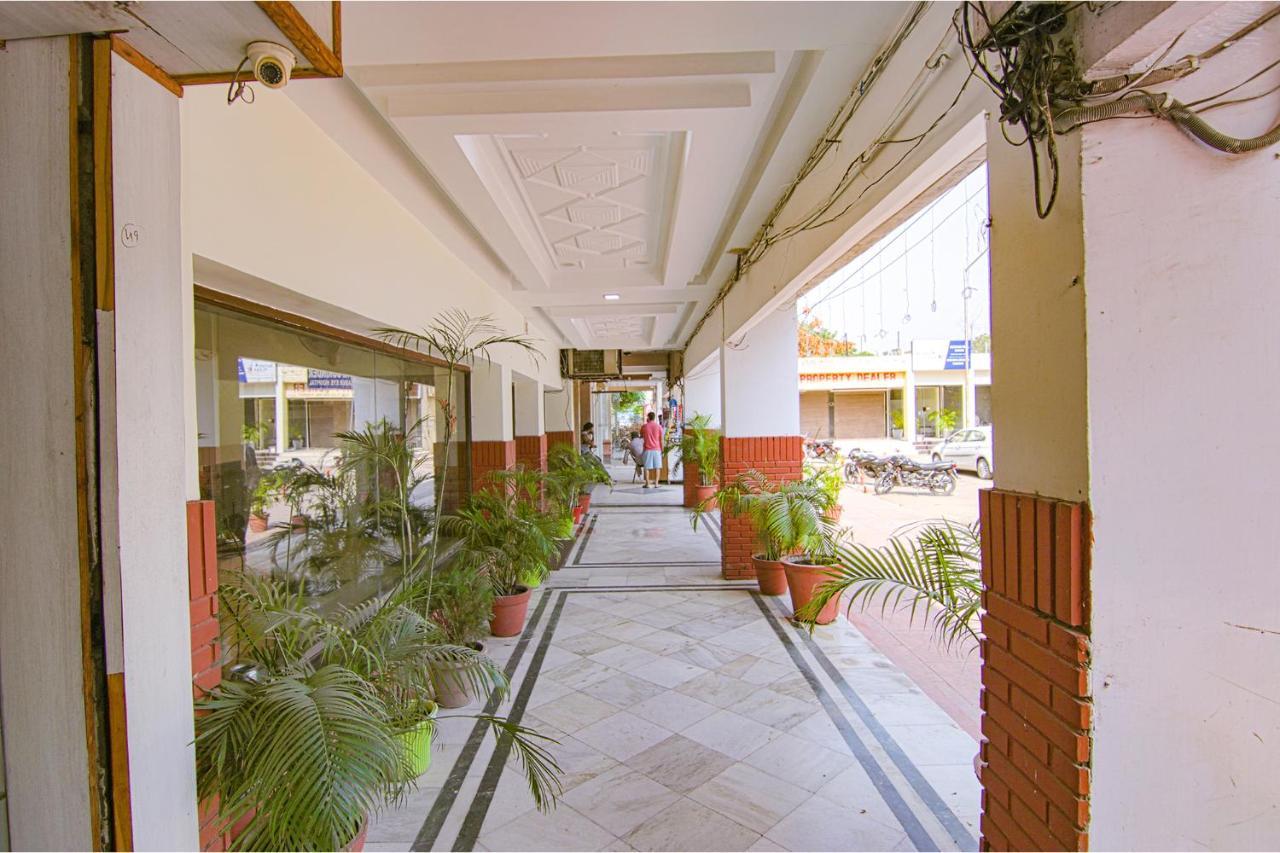 Fabhotel Town Pride Sohana Экстерьер фото
